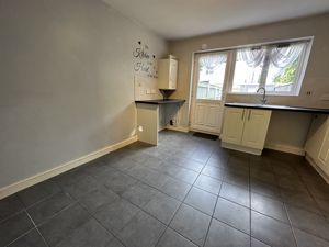 Kitchen 2- click for photo gallery